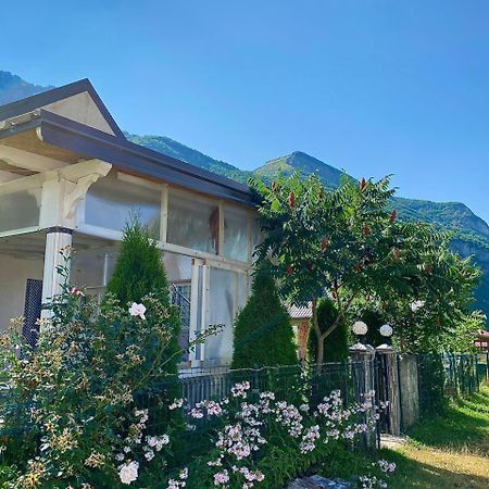 Lola Guest House Vuthaj المظهر الخارجي الصورة