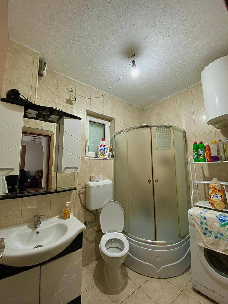Lola Guest House Vuthaj المظهر الخارجي الصورة