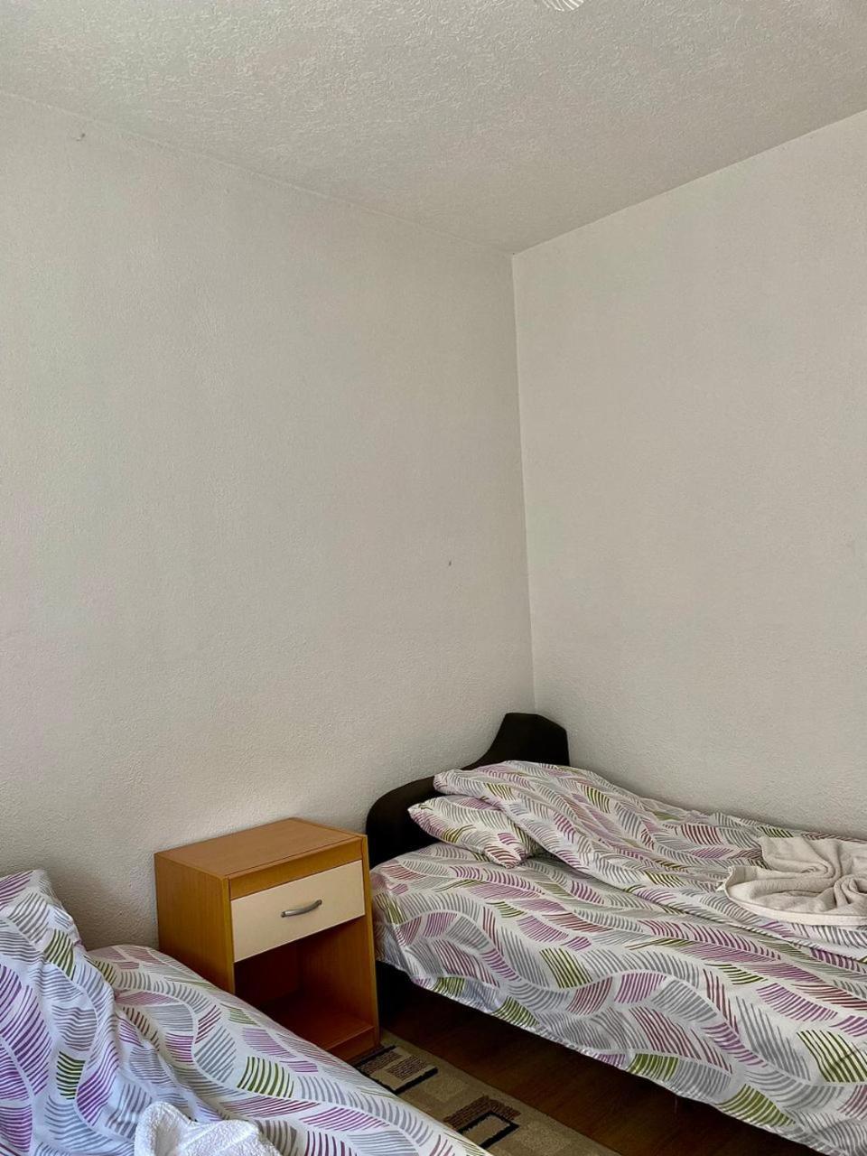 Lola Guest House Vuthaj المظهر الخارجي الصورة